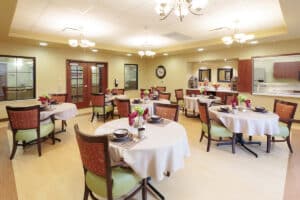 Dining room at Canyon Vista